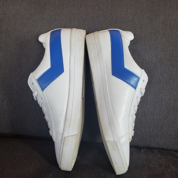 Classic PONY runners, size 7 w - Picture 2 of 5